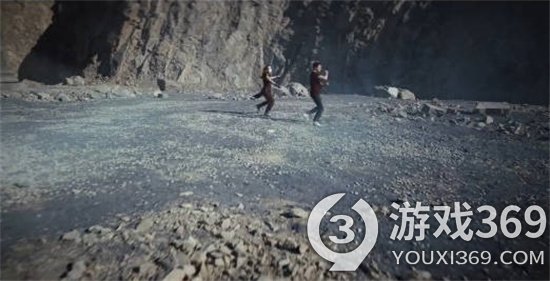 《圣斗士星矢》真人电影片段：星矢受训 一拳碎石！